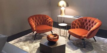 Vệ sinh ghế bành thường xuyên sẽ giúp tuổi thọ ghế được kéo dài