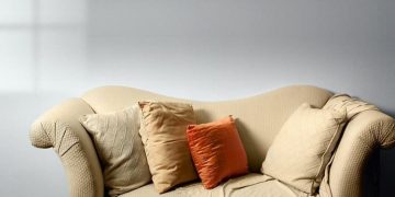 Gối tựa lưng có giá thành rất phải chăng