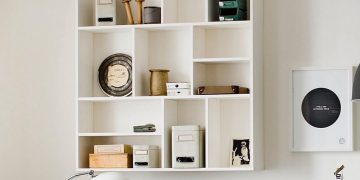 Ưu điểm của kệ sách treo tường trong việc trang trí không gian