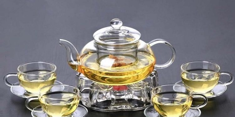 Bộ ấm trà thủy tinh có những ưu điểm gì trong khi sử dụng?