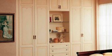 Tủ âm tường gỗ công nghiệp có phải là một lựa chọn tốt?